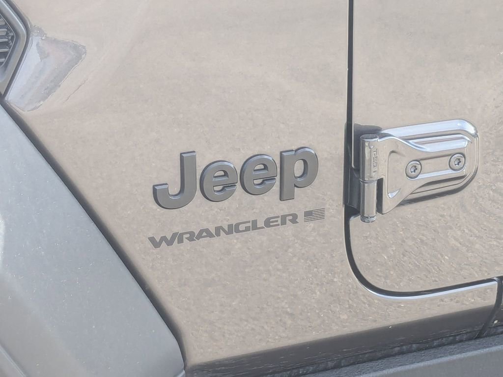 Used 2024 Jeep Wrangler Sport AWD/4WD image 10