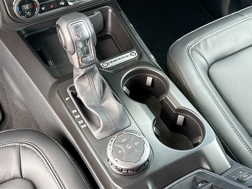 New 2026 Ford Bronco Outer Banks AWD/4WD image 19