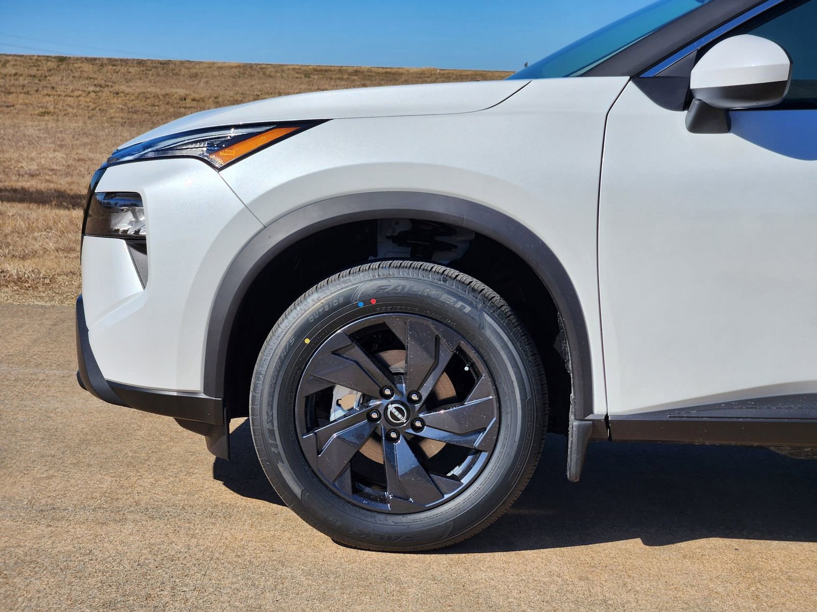New 2026 Nissan Rogue SV w/ Cold Weather Package FWD image 11