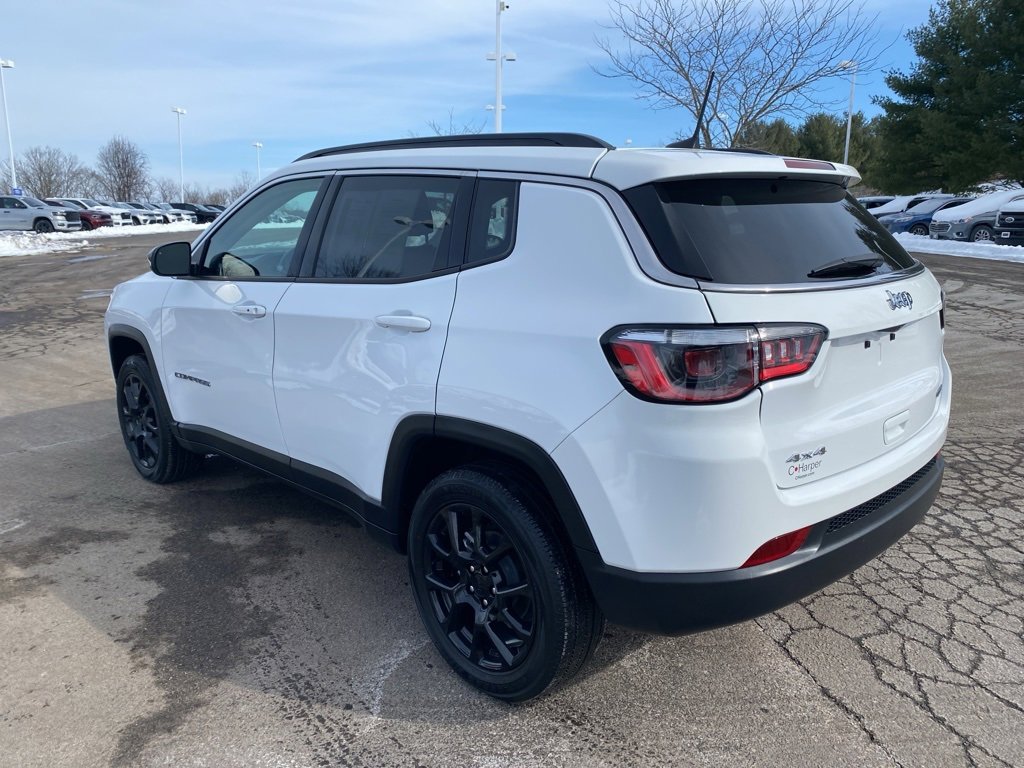 Used 2022 Jeep Compass Latitude image 5