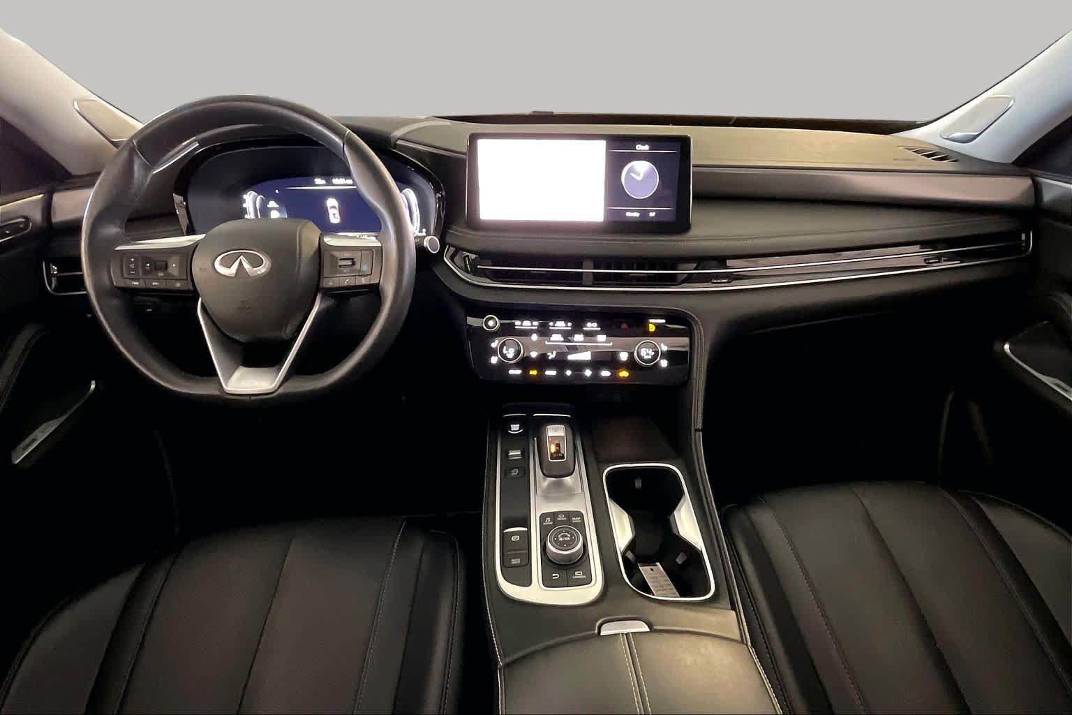 Used 2023 INFINITI QX60 Luxe w/ Vision Package FWD image 14