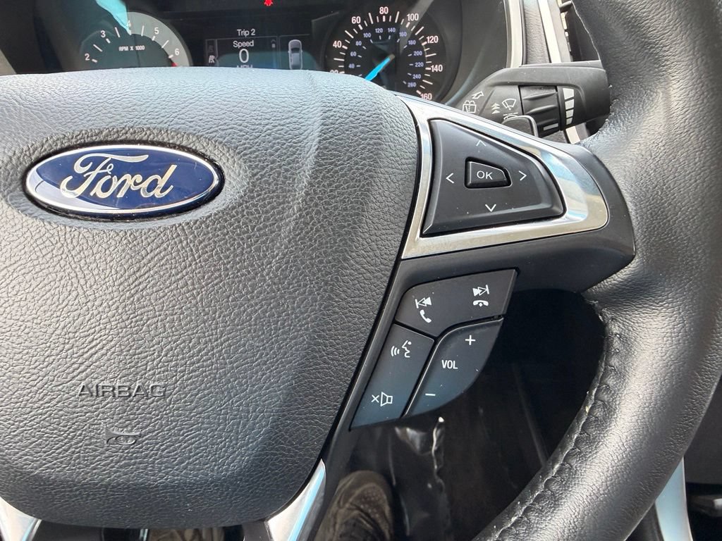 Used 2015 Ford Edge SEL FWD image 20