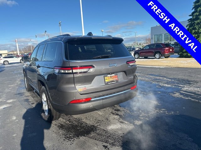 Used 2024 Jeep Grand Cherokee L Laredo w/ Luxury Tech Group I image 23