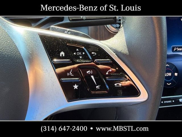 Certified 2025 Mercedes-Benz GLC 300 4MATIC image 18