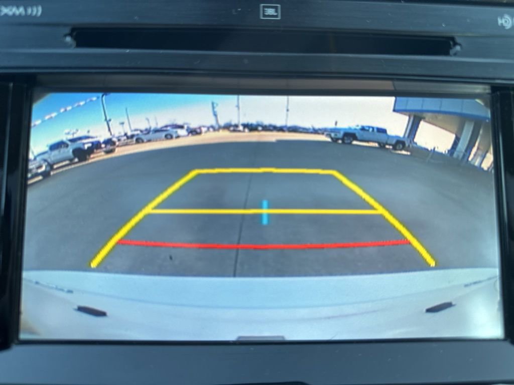 Used 2016 Toyota Avalon Limited w/ Toyota Safety Sense Package FWD image 17