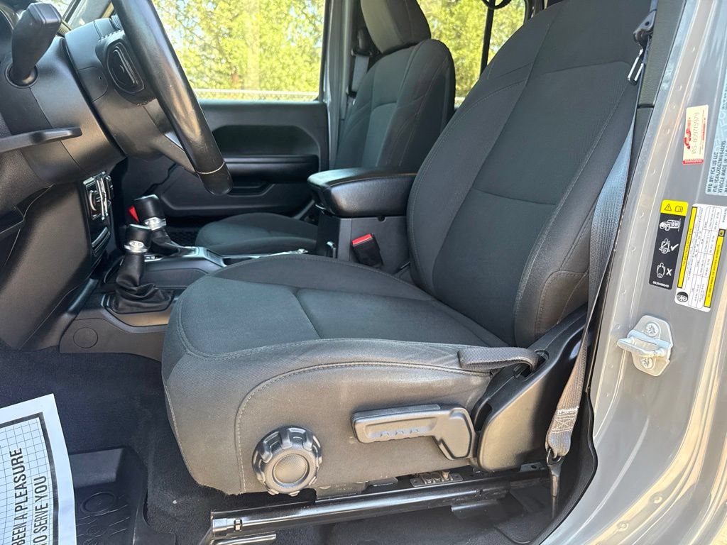 Used 2021 Jeep Wrangler Unlimited Sport AWD/4WD image 13