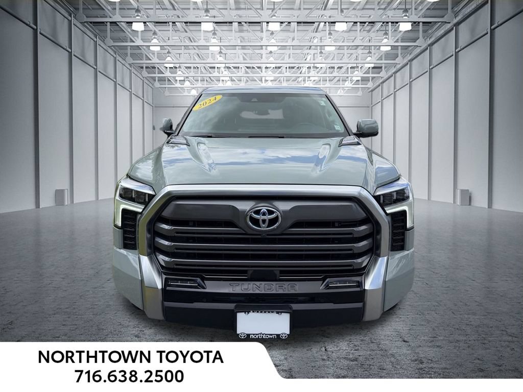 Used 2024 Toyota Tundra Limited AWD/4WD image 5