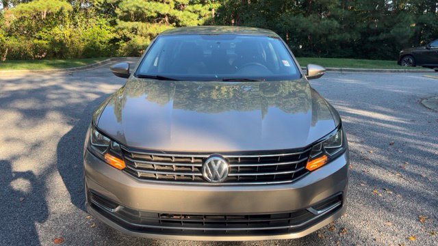 Used 2016 Volkswagen Passat 1.8T S FWD image 3