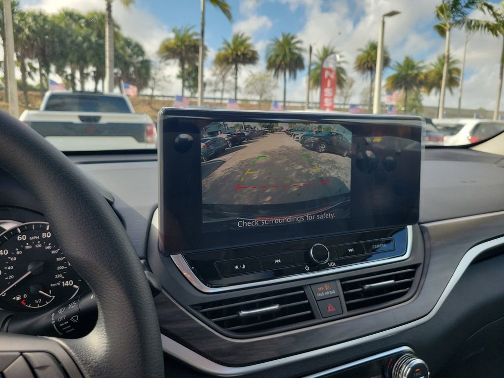 Used 2025 Nissan Altima 2.5 SV w/ SV Special Edition Package image 23