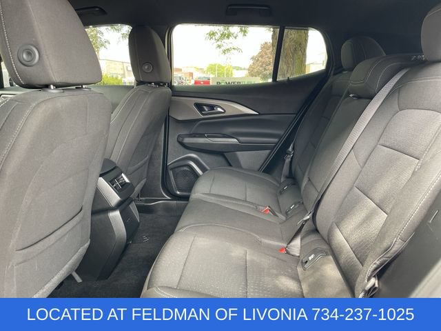 Certified 2025 Chevrolet Equinox EV LT FWD image 23