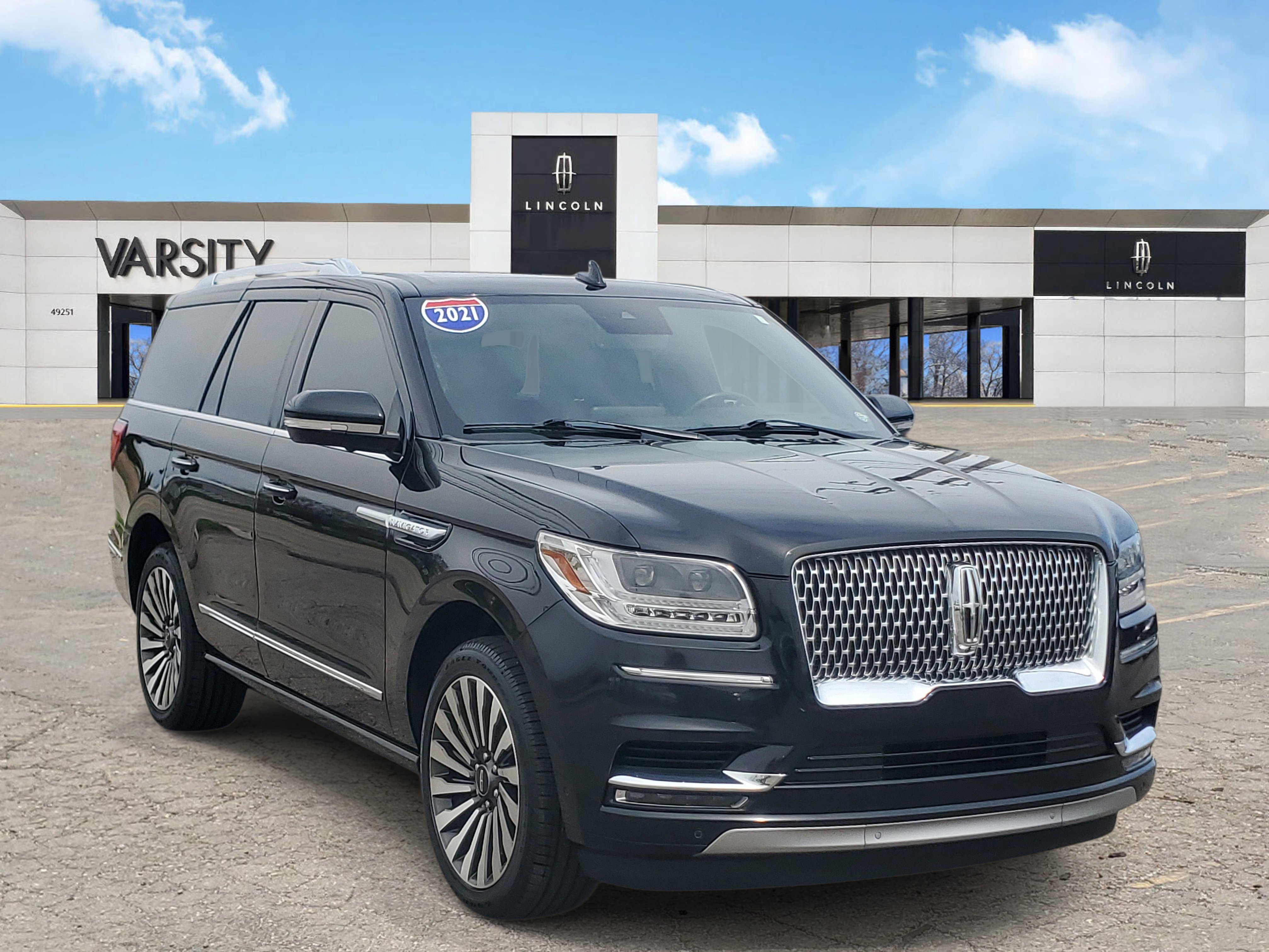 Certified 2021 Lincoln Navigator Reserve w/ Luxury Package AWD/4WD image 1