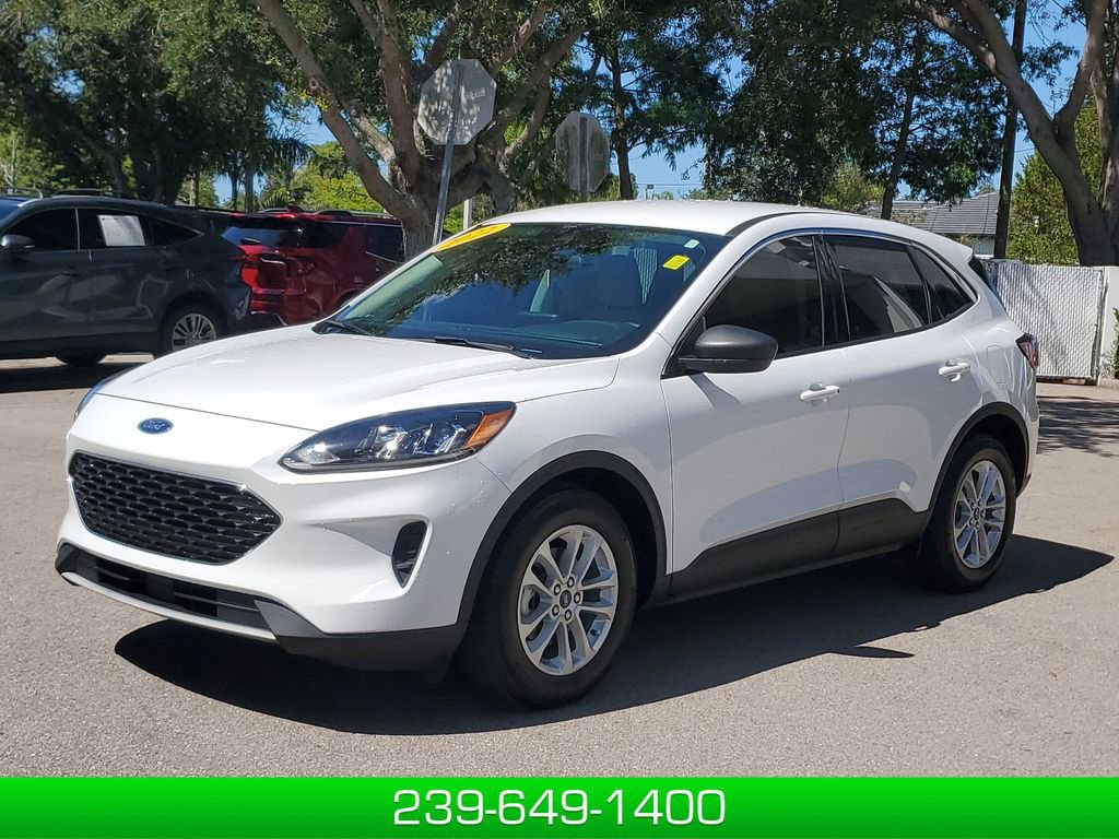 Used 2022 Ford Escape SE w/ Convenience Package FWD image 1