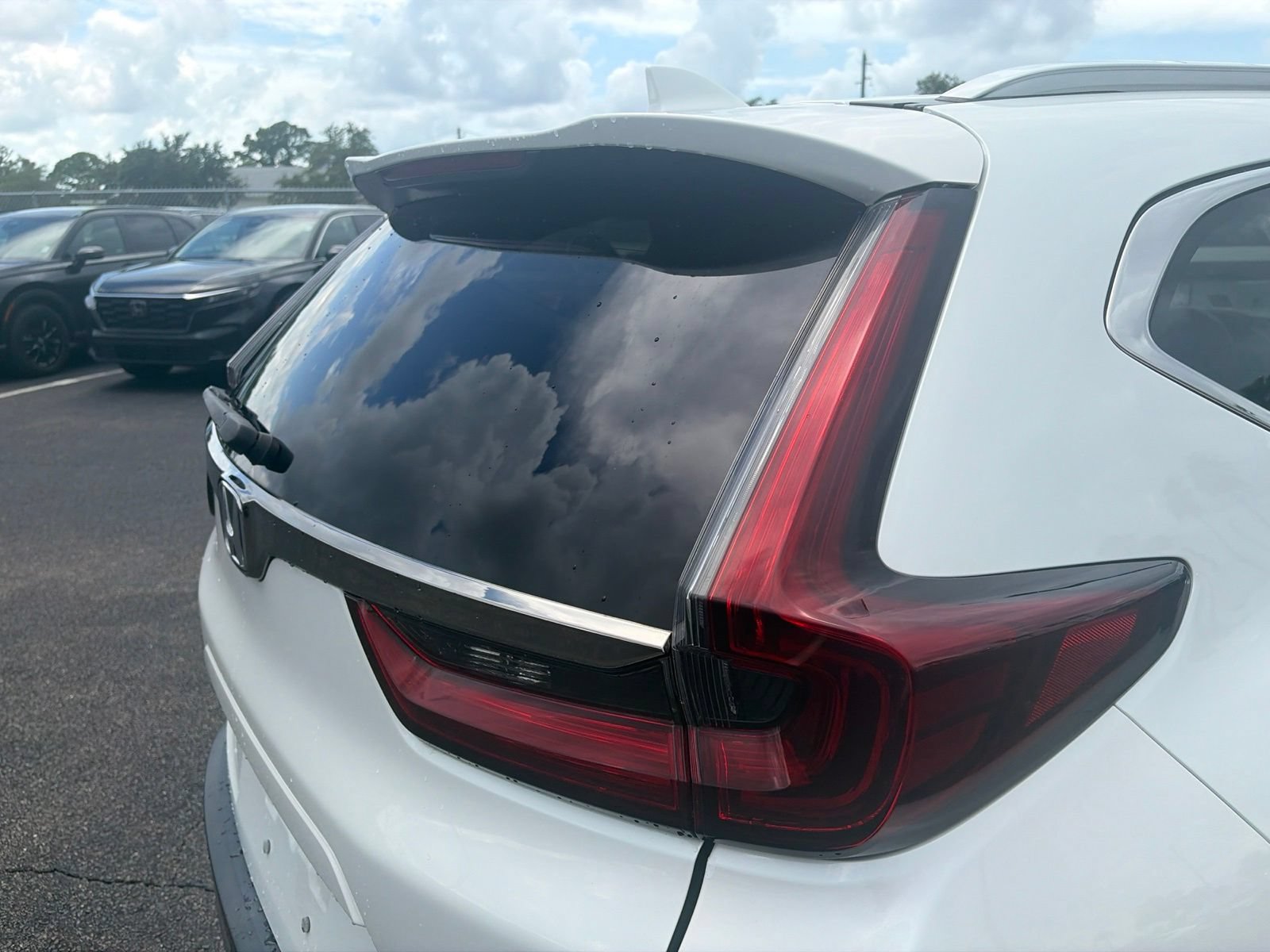 Used 2022 Honda CR-V Touring image 15