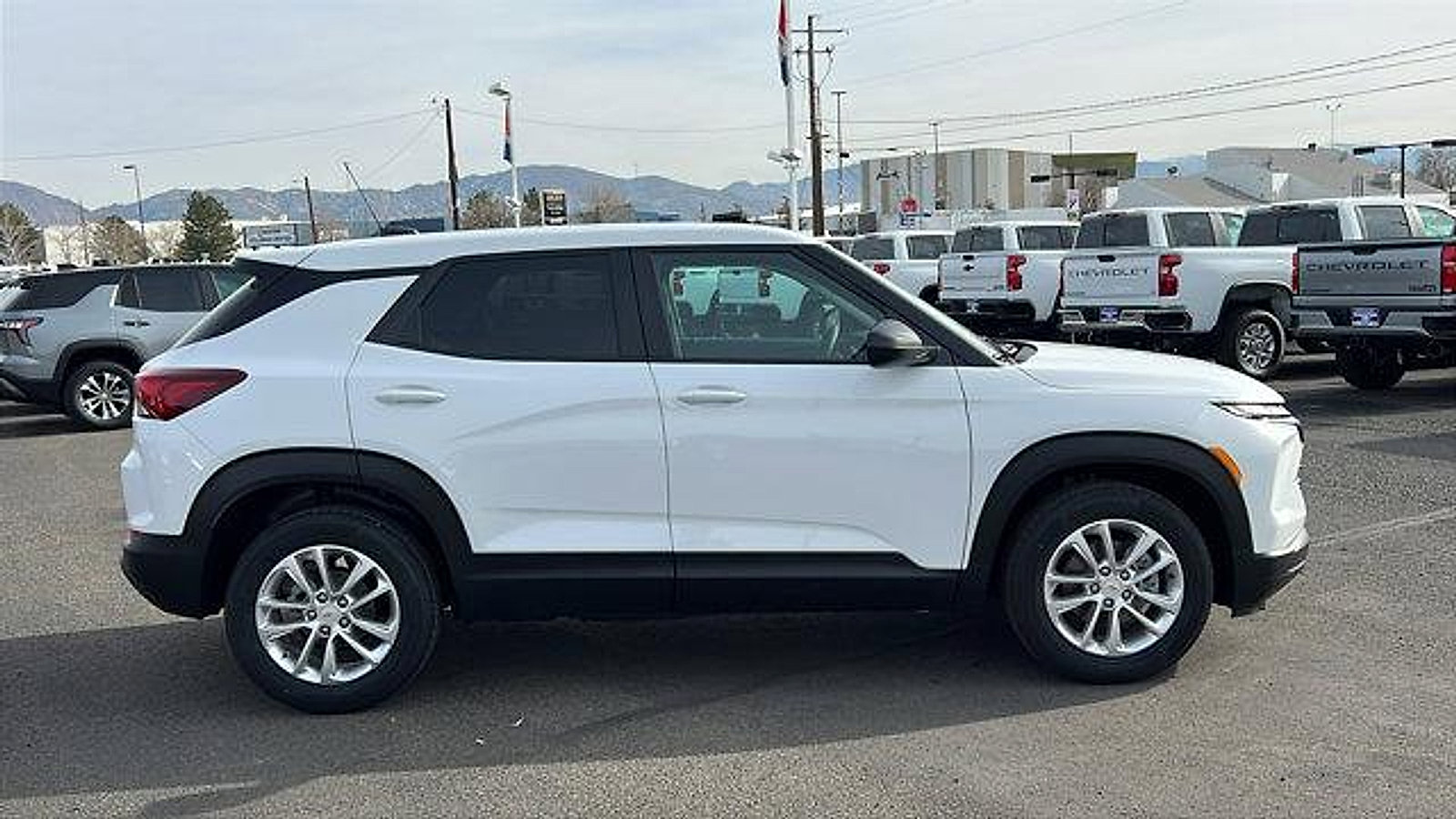 New 2026 Chevrolet TrailBlazer LS w/ LS Convenience Package image 4