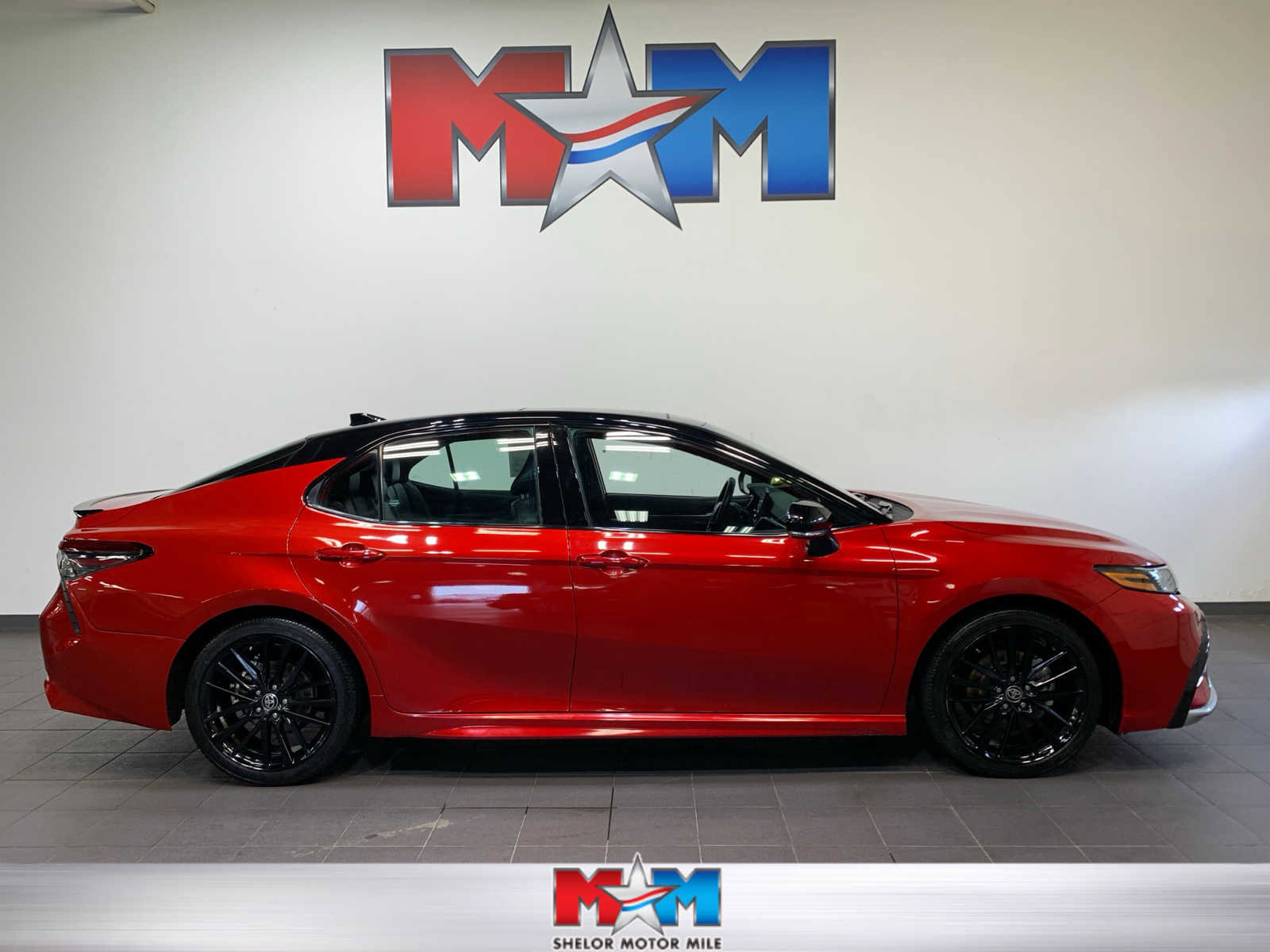 Used 2024 Toyota Camry XSE w/ Navigation Package