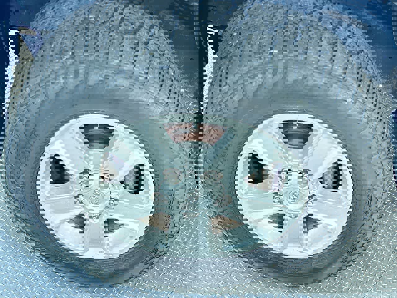 Used 2015 Toyota Tundra SR5 w/ SR5 Upgrade Package image 10