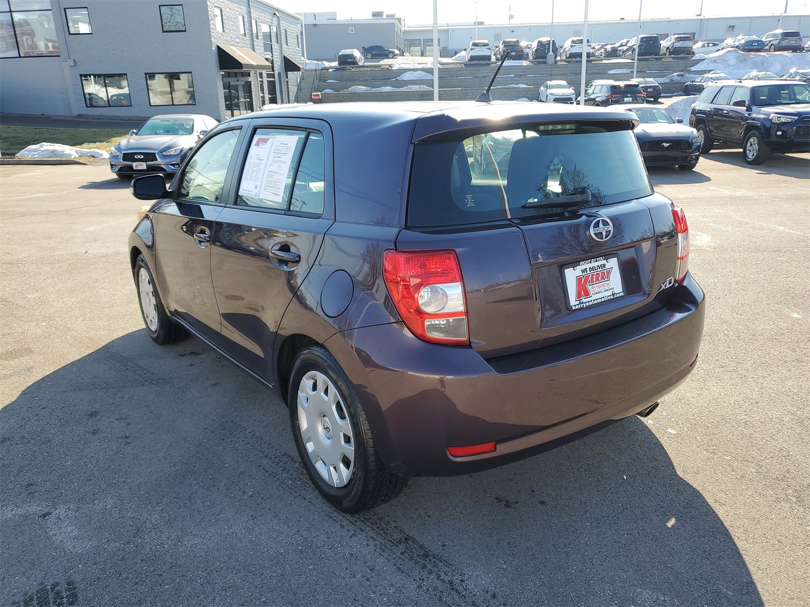 Used 2014 Scion xD image 3