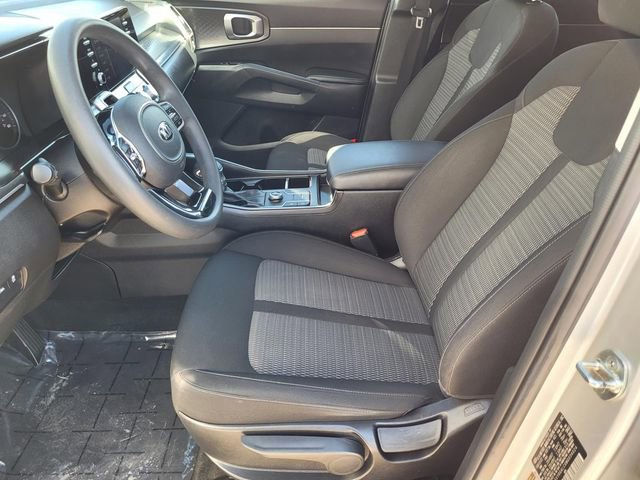 Used 2021 Kia Sorento LX image 14