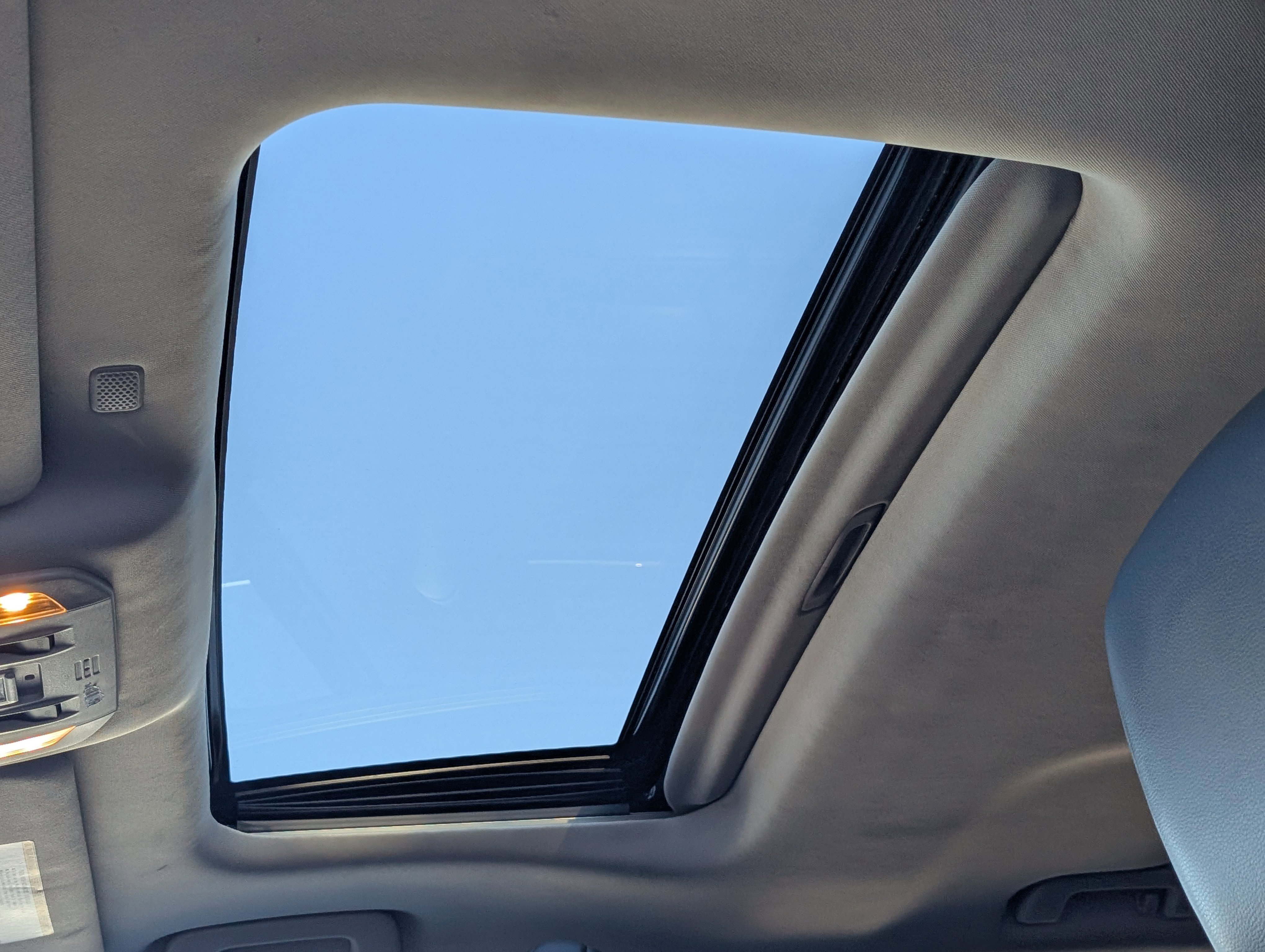 Used 2020 Toyota Highlander XLE w/ Protection Package #3 image 19