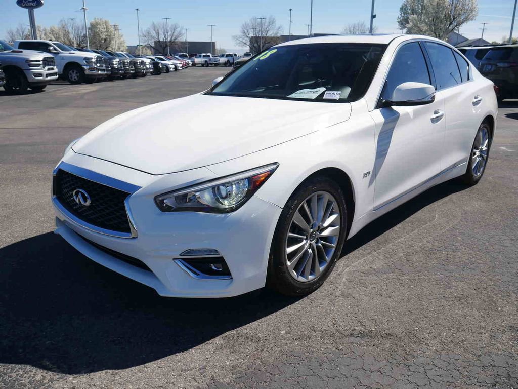 Used 2018 INFINITI Q50 Luxe w/ Cargo Package (L95) image 4