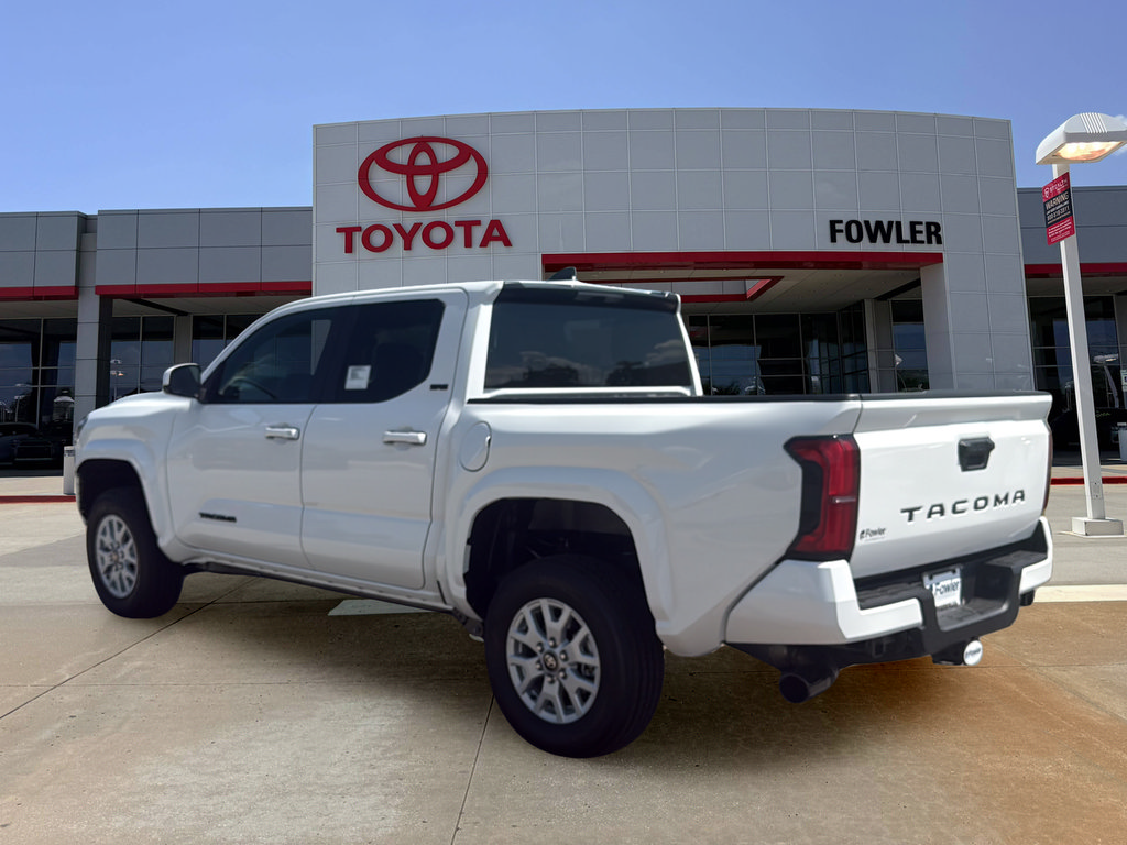 New 2026 Toyota Tacoma SR5 RWD image 3
