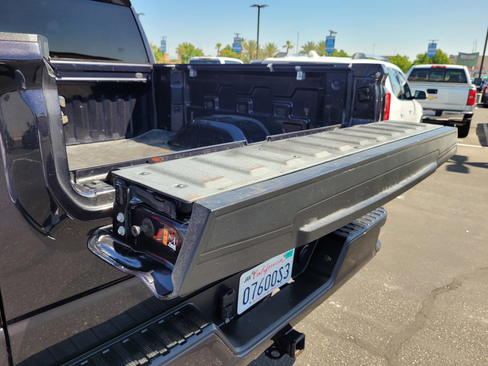 Used 2022 GMC Sierra 1500 Elevation w/ LPO, Elevation Black Package image 26