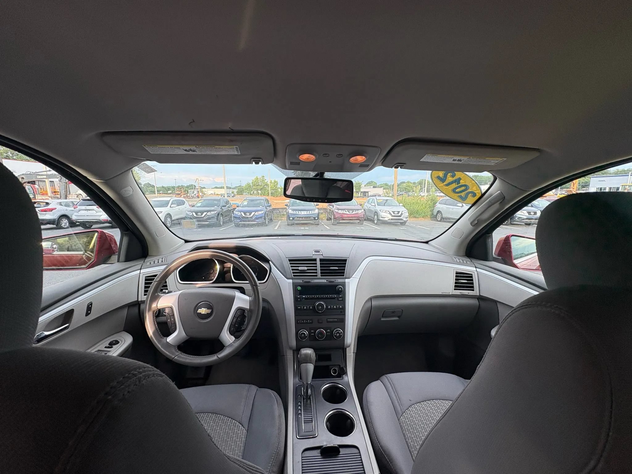 Used 2012 Chevrolet Traverse LT FWD image 13