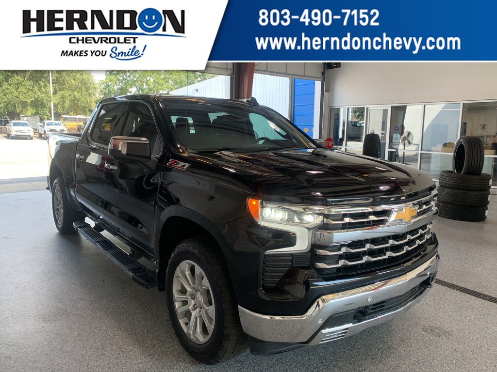 Used 2023 Chevrolet Silverado 1500 LTZ AWD/4WD image 1