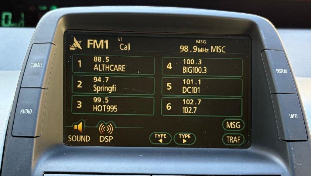 Used 2007 Toyota Prius w/ Pkg 2 FWD image 34