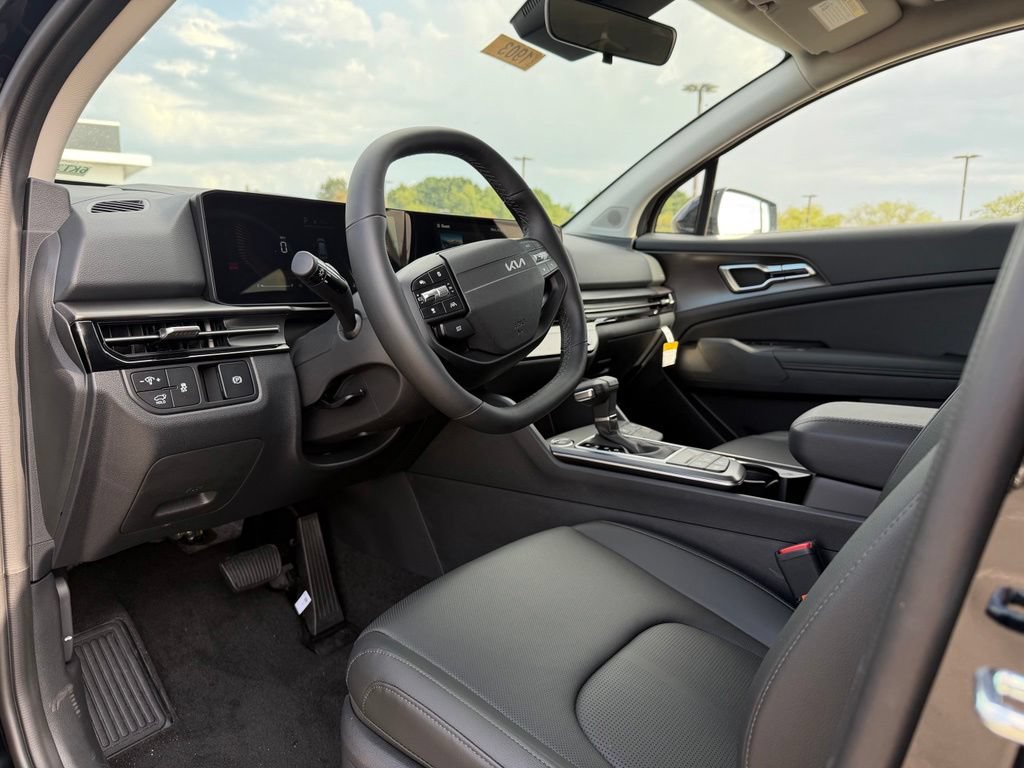 New 2026 Kia Sportage EX w/ EX Panorama Roof Package FWD image 11