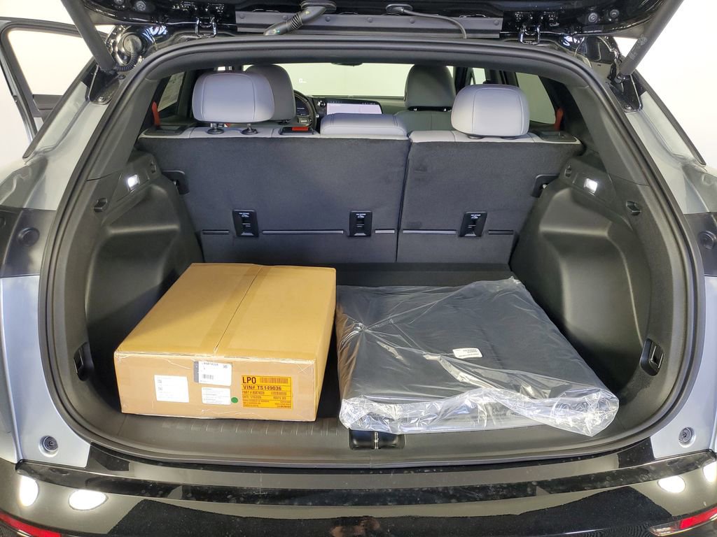 New 2026 Chevrolet Blazer EV SS image 30