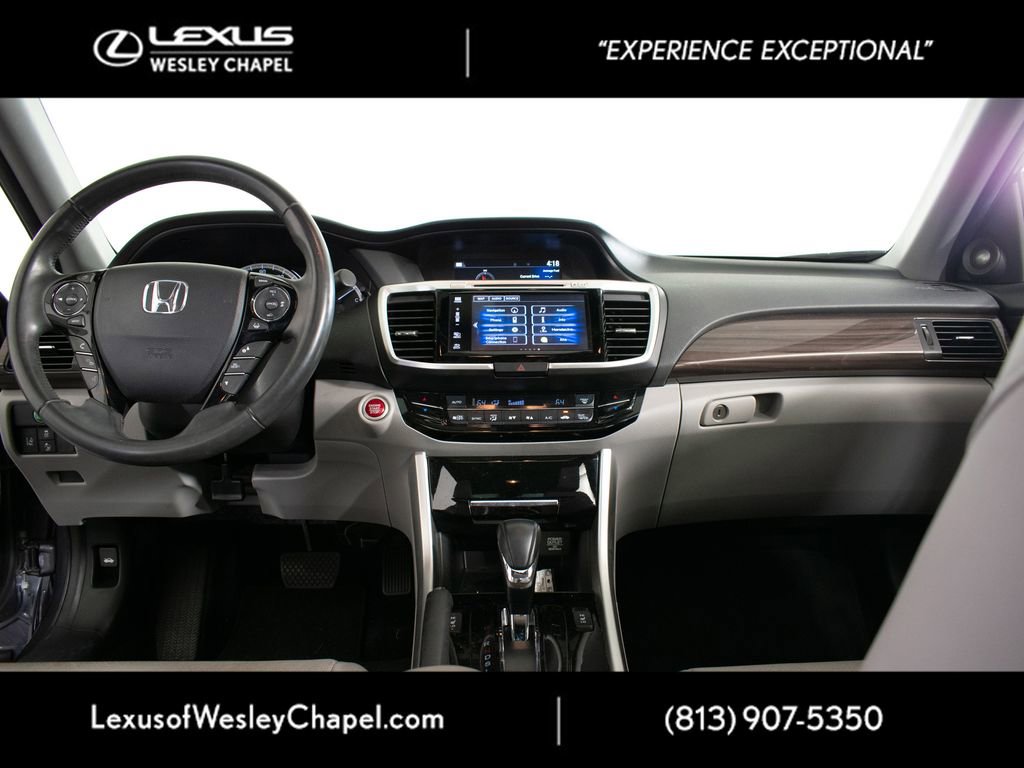 Used 2017 Honda Accord EX-L image 23