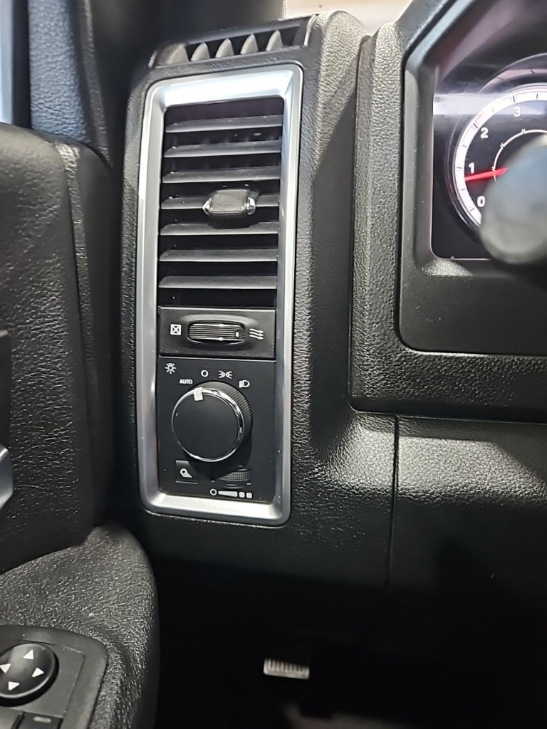 Used 2022 RAM 1500 Classic Warlock image 33