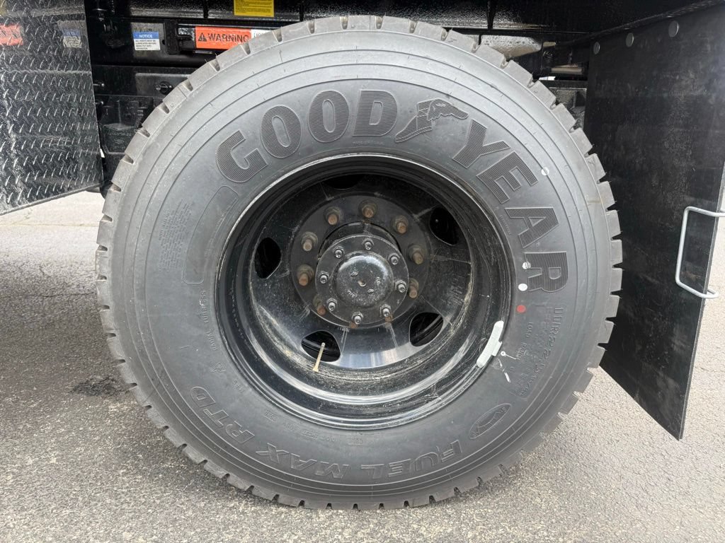 New 2025 Ford F750 2WD Regular Cab Super Duty image 36