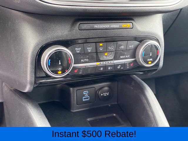 Used 2022 Ford Escape Titanium image 11