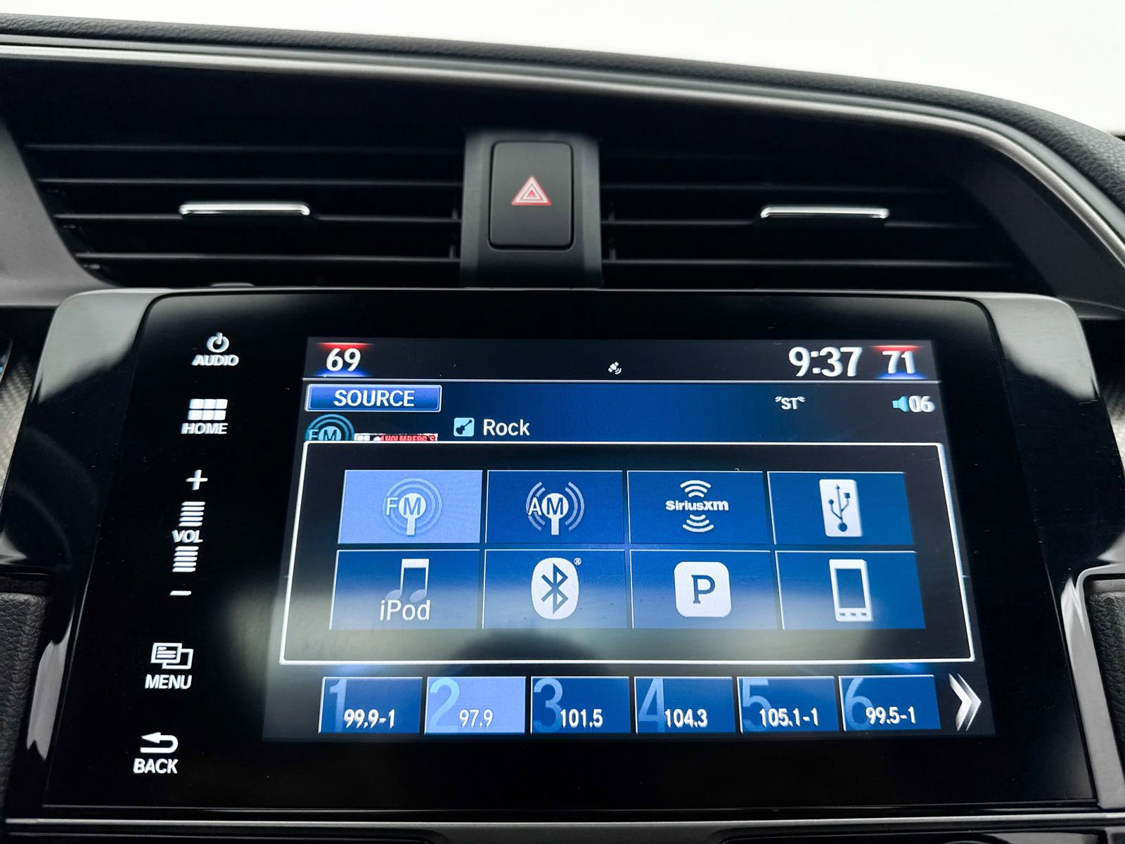 Used 2017 Honda Civic EX image 20