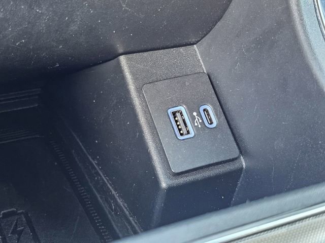 Certified 2024 Ford Edge Titanium image 21