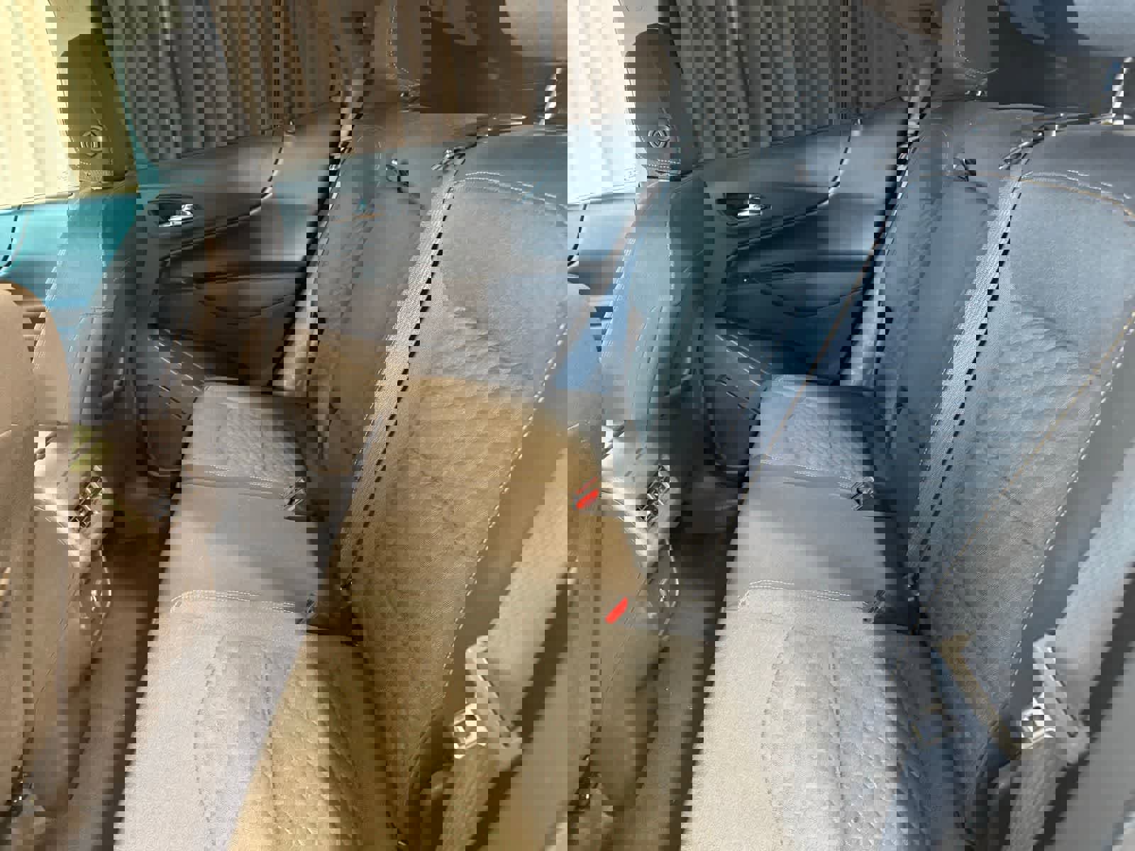 Used 2021 Chevrolet Equinox LT image 17