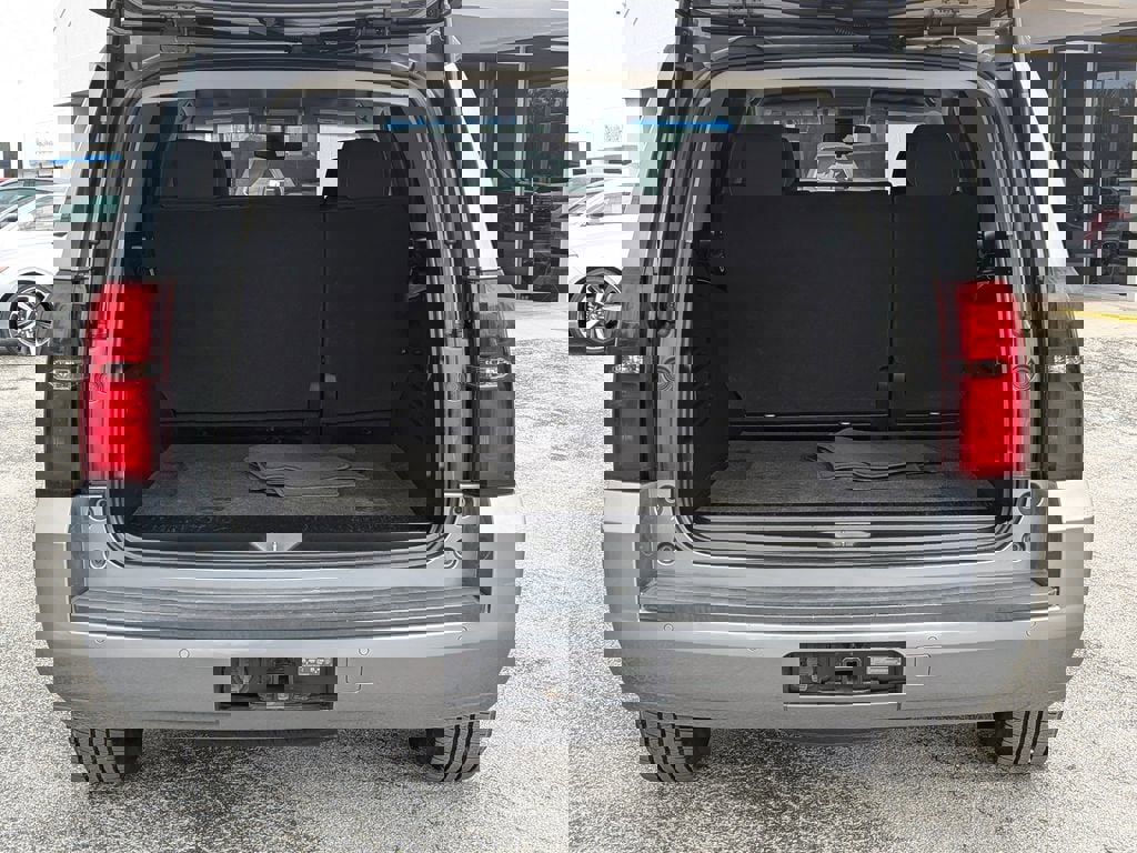 Used 2018 Chevrolet Tahoe LS image 8