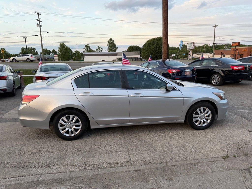 Used 2012 Honda Accord LX image 4