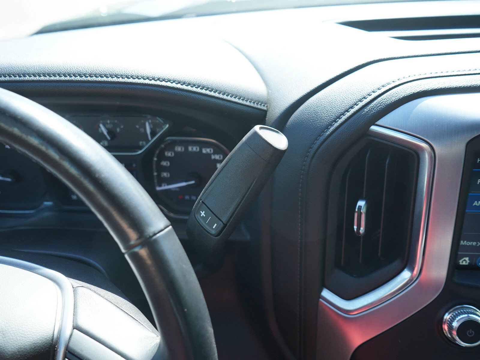 Used 2020 GMC Sierra 1500 Elevation AWD/4WD image 26