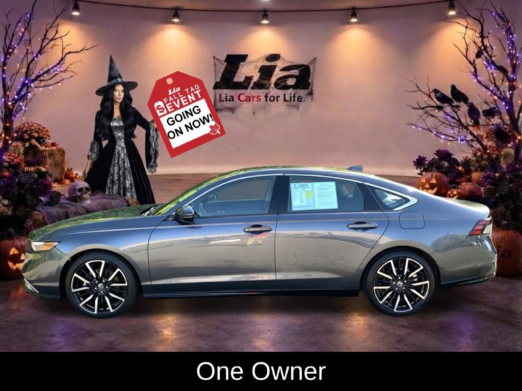 Used 2023 Honda Accord Touring image 6