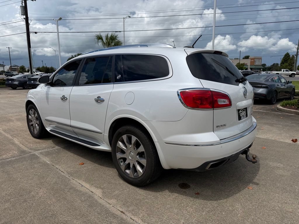 Used 2017 Buick Enclave Premium FWD image 3