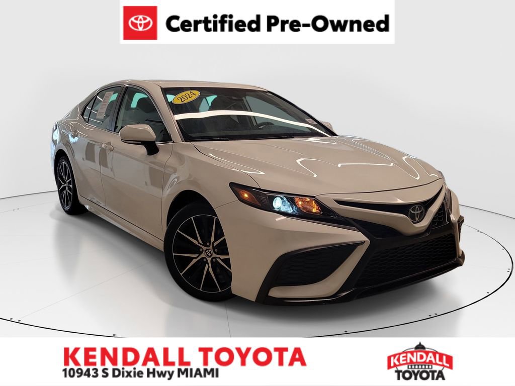 Certified 2024 Toyota Camry SE FWD image 1