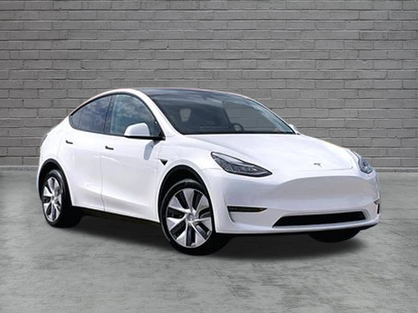 Used 2023 Tesla Model Y Long Range AWD/4WD image 6