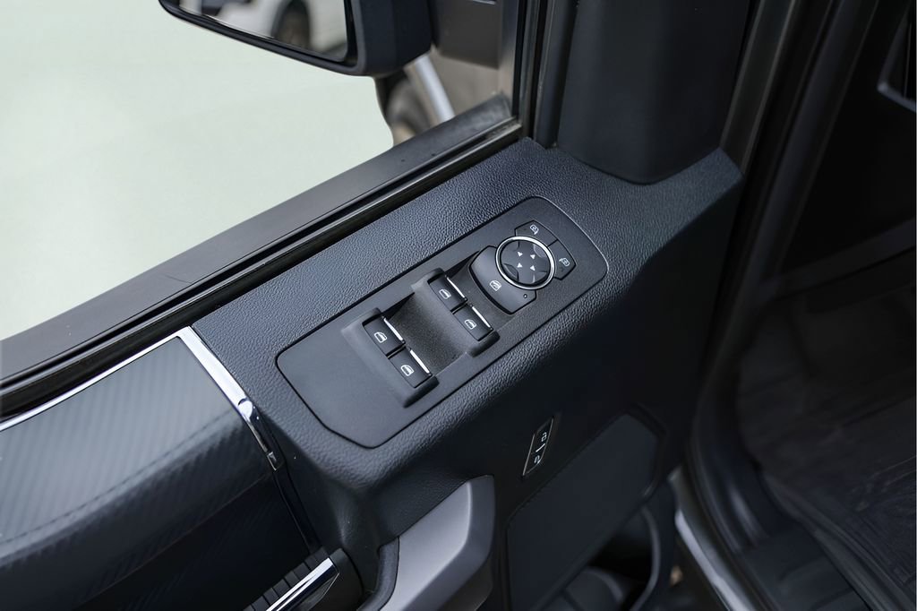 Used 2020 Ford F150 XLT w/ Equipment Group 302A Luxury AWD/4WD image 25