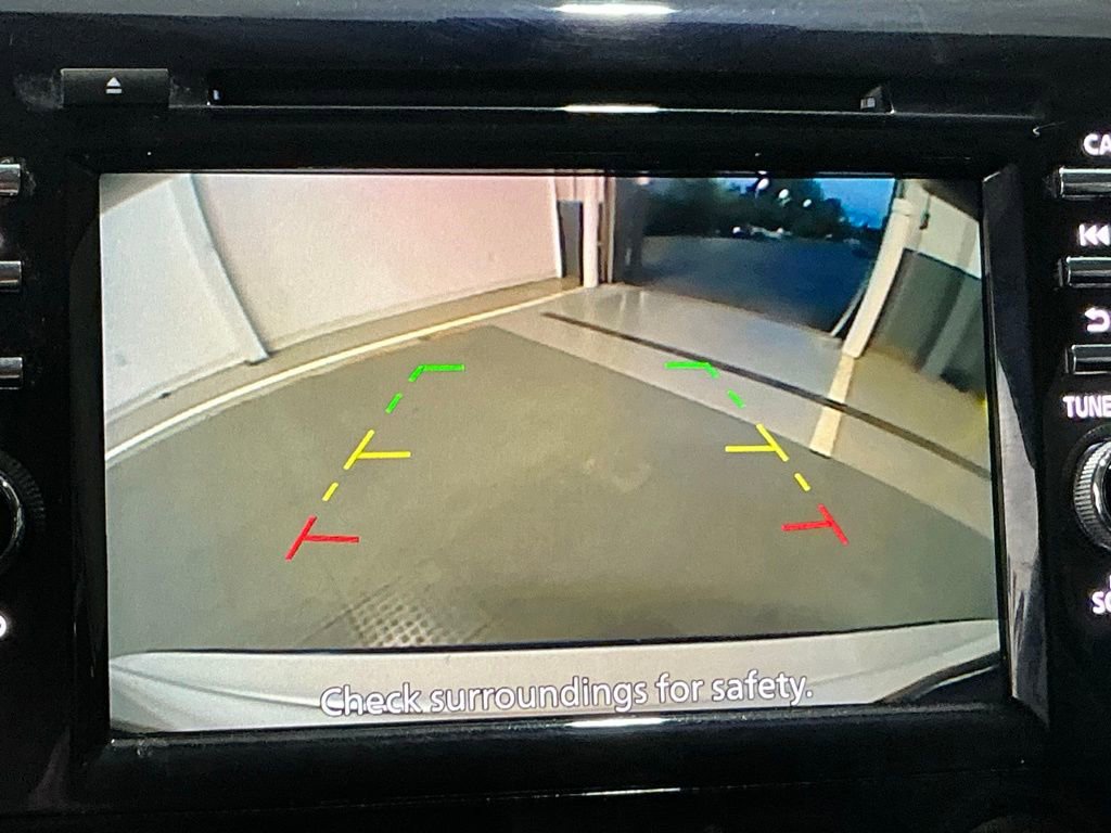 Used 2023 Nissan Murano SV w/ SV Midnight Edition Package image 6