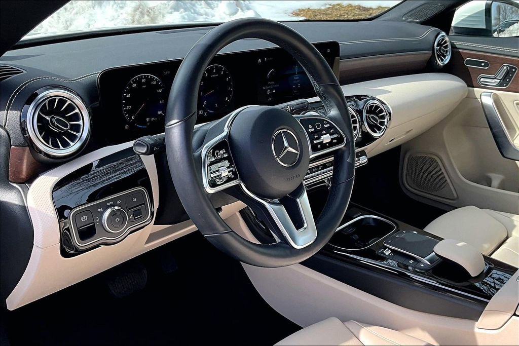 Certified 2023 Mercedes-Benz CLA 250 4MATIC image 13