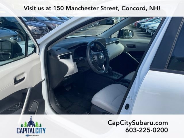 Used 2026 Toyota Corolla Cross LE w/ Moonroof Package AWD/4WD image 14