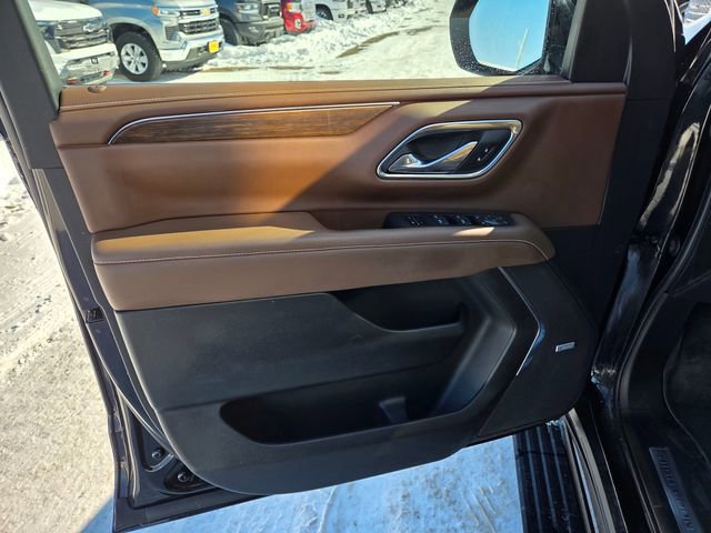 Used 2023 Chevrolet Tahoe High Country image 13